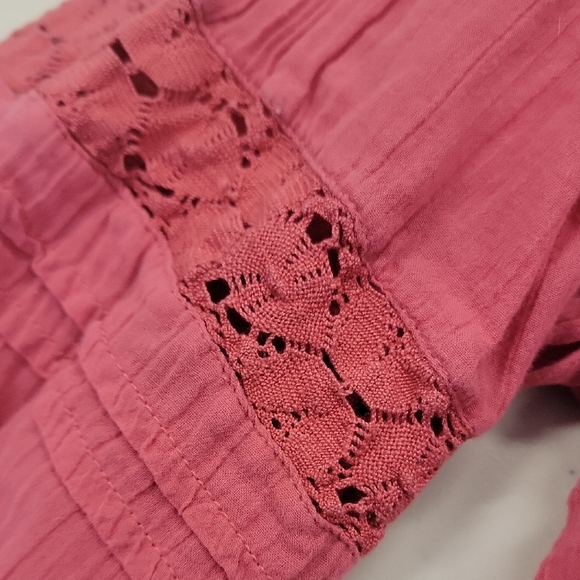American Eagle Outfitters Pink Lace Blouse - Picture 13 of 13